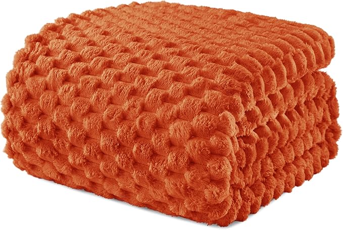 Exclusivo Mezcla Fleece Twin Blanket for Bed, Extra Large Fuzzy Burnt Orange Bed Blankets, Soft Cozy Plush Sofa Throws for All Seasons, 60x80 Inches