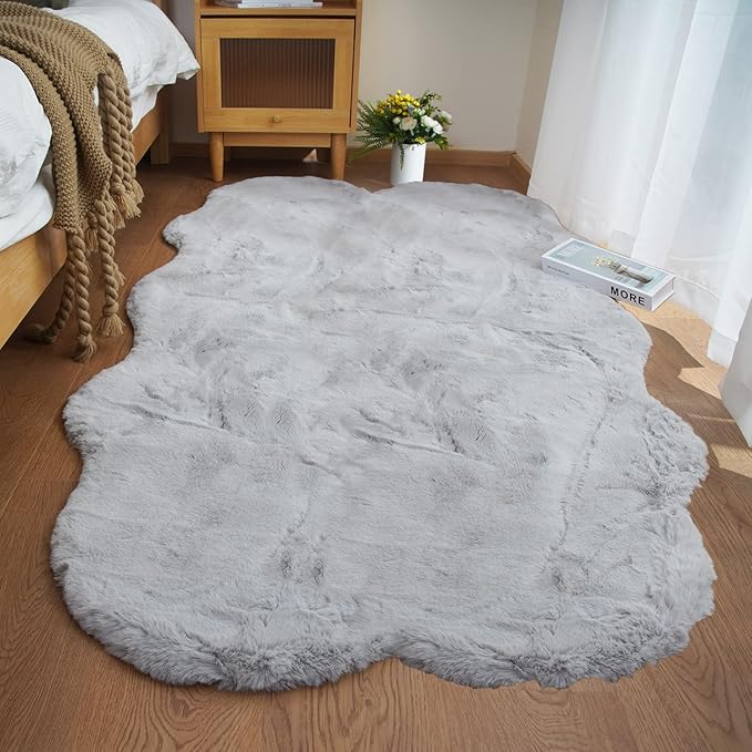 Ghouse Soft Faux Sheepskin Fur Rug 4x6 Grey Fluffy Bedside Rugs Plush Rug Shag Nursery Carpet Area Rugs for Living Room Bedroom Playing Room Decor