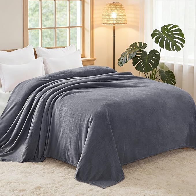 Exclusivo Mezcla Fleece Blanket Twin Size for Bed, Super Soft and Warm, All Season, Cozy, Plush, Lightweight, 90x66 Inches, Dark Grey