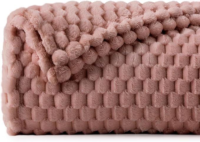 BEDELITE Fleece Blanket - 3D Jacquard Decorative Dusty Pink Throw Blankets for Couch & Bed, Soft and Cozy Warm Plush Fluffy Blanket All Seasons Suitable, 50x60Inches