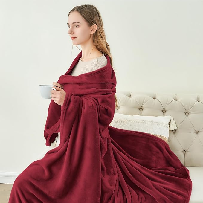 BEDELITE Fleece Blanket Twin Size Burgundy Throw Blankets for Couch & Bed, Luxury Plush Cozy Fuzzy Blanket 60x80 inches, Super Soft Warm Lightweight Throw Blanket for Travel Camping