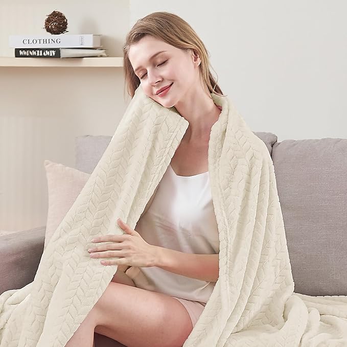 inhand Cream White Fleece Throw Blanket for Couch, Super Soft Flannel Blanket, Lightweight Fuzzy Blankets Sofa Bed Office, Washable Cozy Plush Fleece Blankets&Throw for All Season(50x60 Inches)