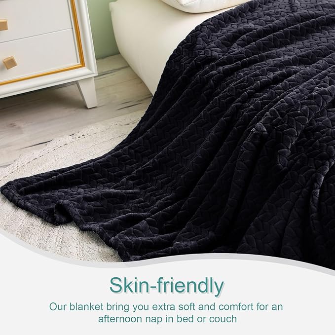 Exclusivo Mezcla Fleece Twin Size Blanket for Bed, 60x80 Inches Soft Cozy Jacquard Flannel Blankets, Lightweight Fuzzy Plush Warm for Women, Black