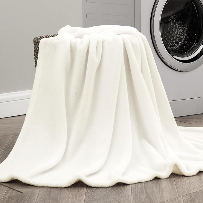 BEDELITE Fleece Blanket Twin Size Cream Throw Blankets for Couch & Bed, Luxury Plush Cozy Fuzzy Blanket 60x80 inches, Super Soft Warm Lightweight Throw Blanket for Travel Camping