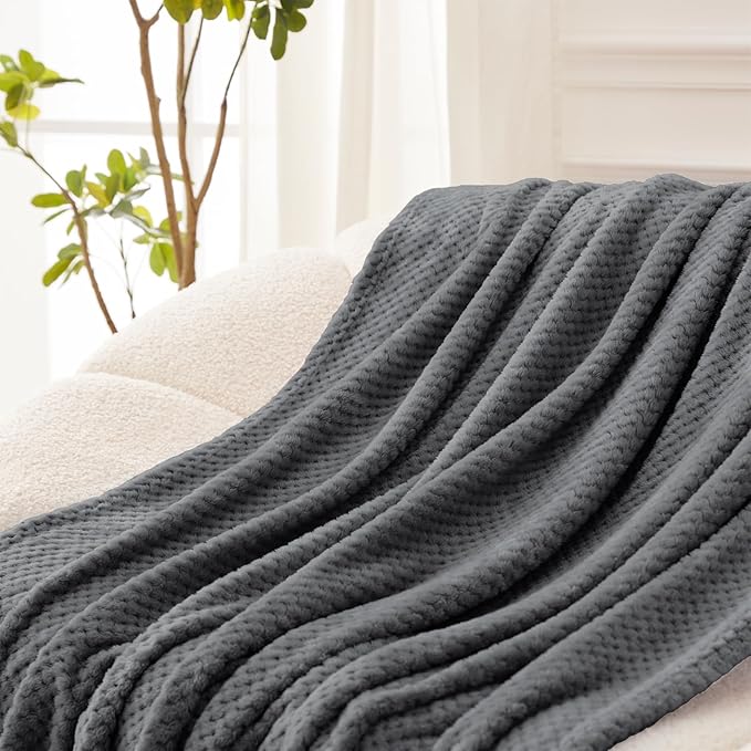 Exclusivo Mezcla Fleece Throw Blanket Extra Large, Super Soft and Warm Blankets for Couch, Sofa and Bed Waffle Textured, Cozy, Fuzzy and Lightweight (Dark Grey, 50x70 Inches)