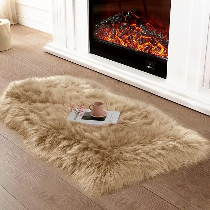 Ciicool Faux Sheepskin Rugs Soft Faux Fur Rug Beige Fluffy Rug Chair Couch Cover Fuzzy Carpet for Bedroom Floor Sofa Living Room 2x3 Feet