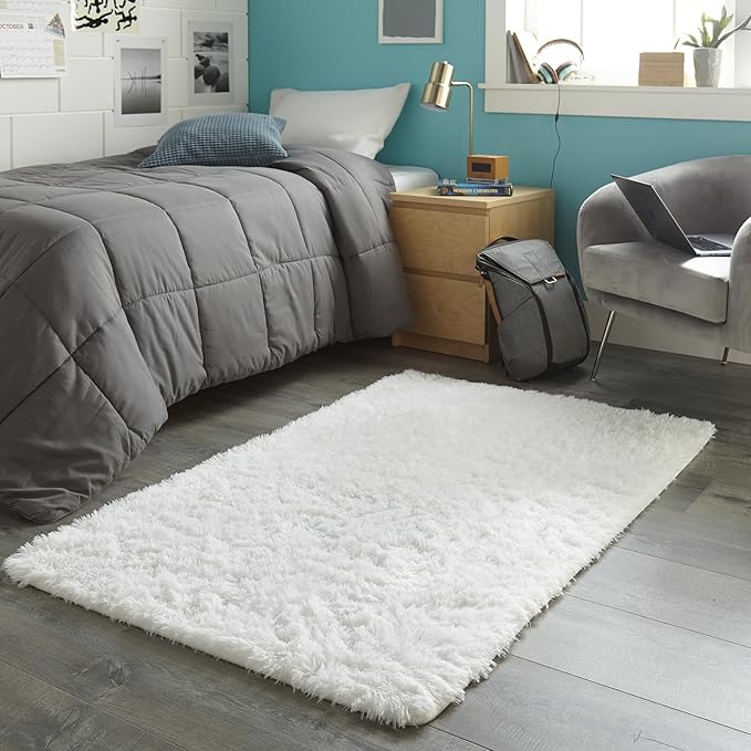 Ophanie White Rugs for Bedroom Fluffy, Girls Kids Baby Shaggy Shag Fuzzy Soft Carpet, 3x5 Small Plush Bedside Area Rug, Indoor Floor Room Carpet for Teen Dorm Home Decor Aesthetic, Nursery