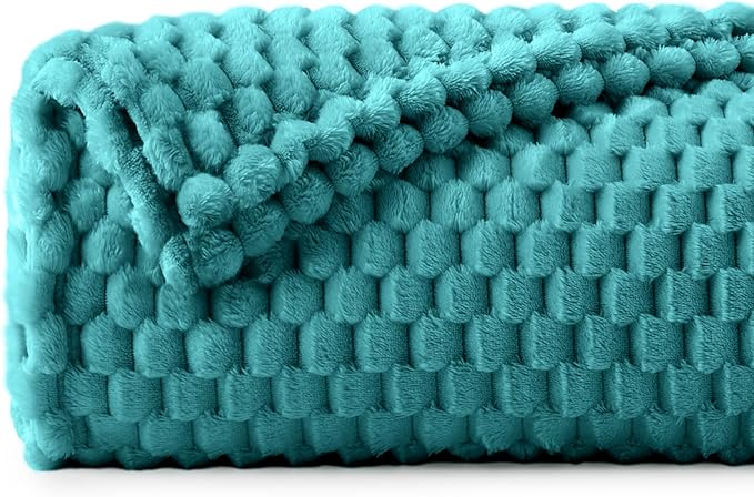 BEDELITE Fleece Blanket - 3D Jacquard Decorative Teal Throw Blankets for Couch & Bed, Soft and Cozy Warm Plush Fluffy Blanket All Seasons Suitable, 50x70Inches