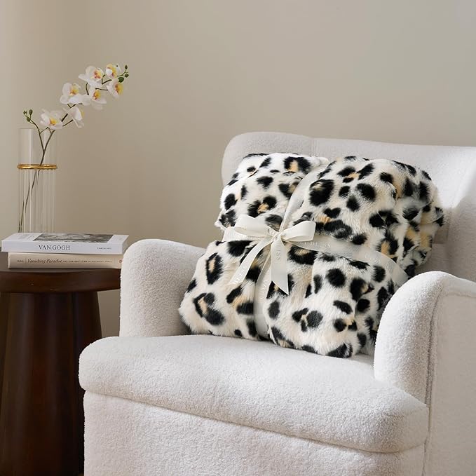 Cozy Bliss Leopard Print Faux Fur Throw Blanket for Couch, Fuzzy Soft Plush Thick Bubble Cheetah Blanket for Sofa Bedroom Living Room, 60x80 Inches
