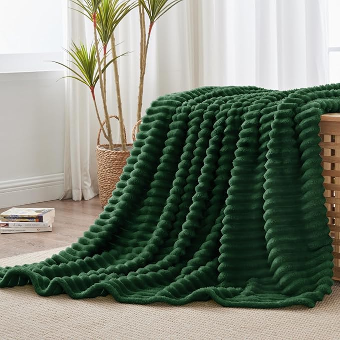 BEDELITE Fleece Throw Blanket for Couch - 300GSM Soft & Warm Fluffy Forest Green Blanket, Decorative and Giftable Striped Blankets for Women, Men, 50"x60"