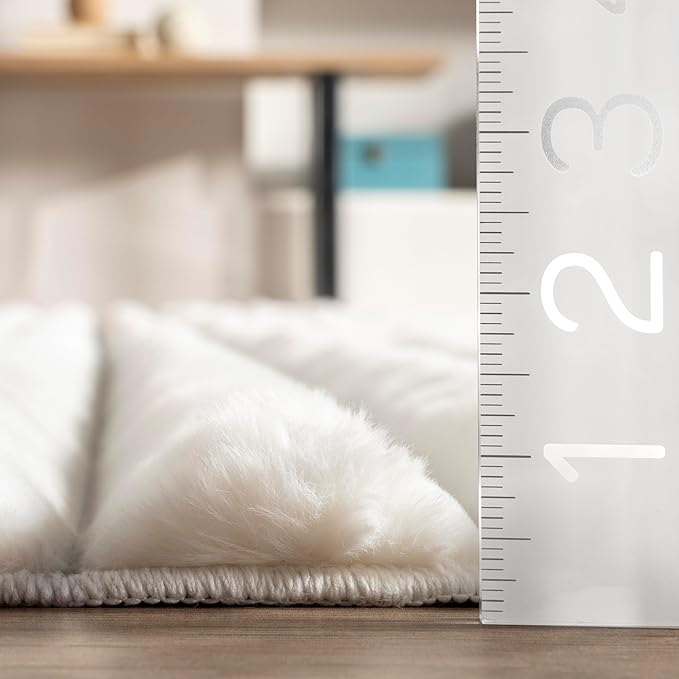 Nuloom SuperiorWash Collection Kai Off-White, 6' x 9', Fluffy and Cozy, High Traffic, Stain Resistant, Easy Clean, Durable Washable Area Rug for Bedroom, Living Room, Dining, Den, Foyer, Entryway
