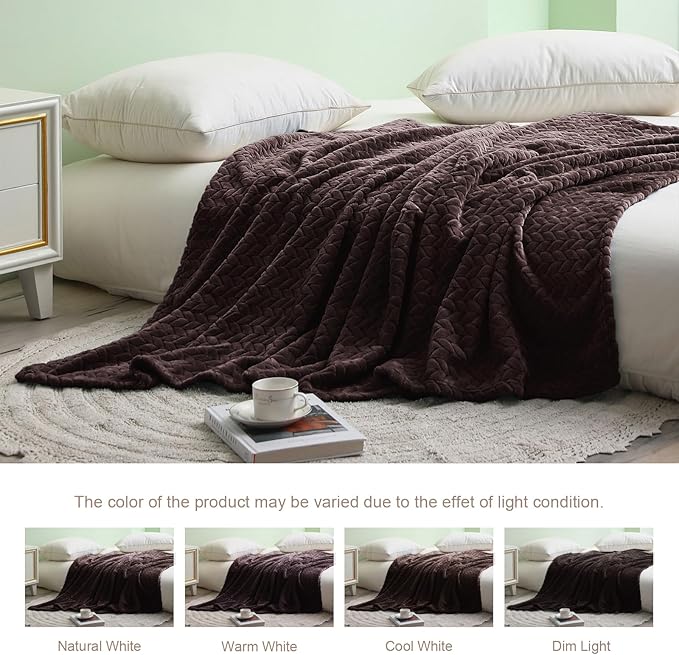 Exclusivo Mezcla Fleece King Size Blanket for Bed, 90x104 Inches Soft Cozy Jacquard Flannel Blankets, Lightweight Fuzzy Plush Warm for Women, Coffee