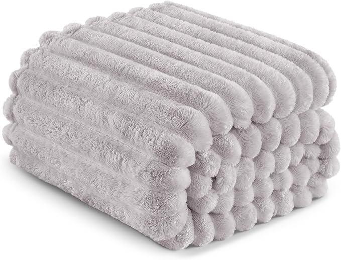 Exclusivo Mezcla King Size Flannel Fleece Blanket, Super Soft Striped Jacquard Bed Blanket, Lightweight Fuzzy Cozy for All Seasons, 90x104 Inches, Light Grey