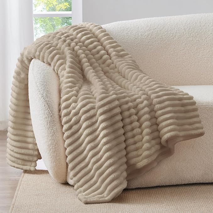 BEDELITE Twin Blanket for Couch & Bed, 300GSM Soft & Warm Fleece Blanket, Decorative and Giftable Striped Linen Blankets for Women, Men, 60"x80"