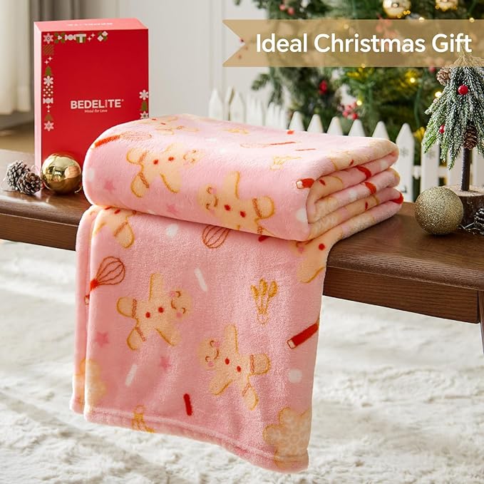 BEDELITE Pink Christmas Throw Blanket for Girls & Teens – Cute Holiday Blanket with Gingerbread Man Pattern, Soft Lightweight Fleece Christmas Blanket for Couch & Bed, Festive Home Décor Gift, 50"x60"