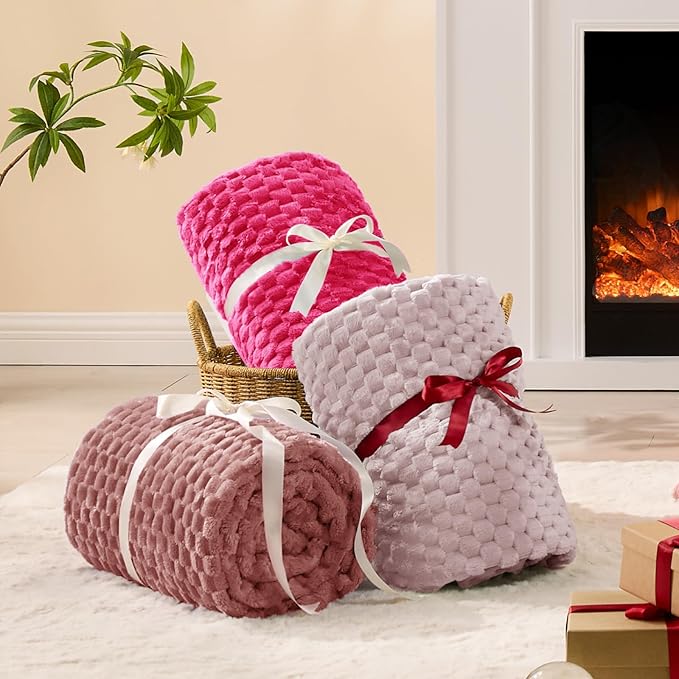 BEDELITE Fleece Throw Blanket for Couch & Bed - 3D Jacquard Decorative Hot Pink Blanket, Super Soft and Cozy Warm Fuzzy Blanket All Seasons Suitable, 50x60Inches
