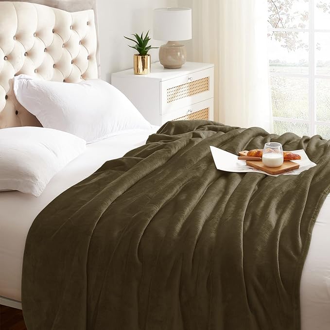 KMUSET Fleece Blanket Twin Size Dark Brown Lightweight Super Soft Cozy Fuzzy Bed Blankets Microfiber Factory Shop
