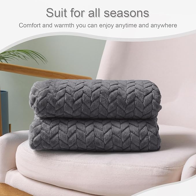 Exclusivo Mezcla Dark Grey Fleece Throw Blanket for Couch and Bed, 50x70 Inches Soft Cozy 3D Decorative Jacquard Flannel Blankets, Lightweight Fuzzy Plush Warm Throws for All Seasons