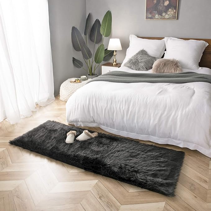 Ashler faux fur rug, Fluffy Shaggy Area Rug Ultra Soft 2.2 x 6 Feet Rectangle Fur Rug, Black Fuzzy Rug Machine Washable Shag Rug, Nursery Decor Throw Rugs for Bedroom, kids room, Living Room