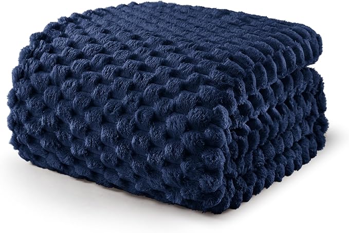 Exclusivo Mezcla Fleece King Blanket for Bed, Extra Large Fuzzy Navy Blue Bed Blankets, Soft Cozy Plush Sofa Throws for All Seasons, 90x104 Inches
