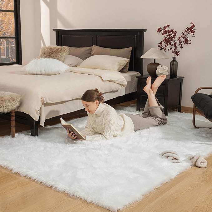 Ashler faux fur rug, Fluffy Shaggy Area Rug Ultra Soft 3 x 5 Feet Rectangle Fur Rug White Fuzzy Rug Machine Washable Shag Rug, Nursery Decor Throw Rugs for Bedroom, kids room, Living Room