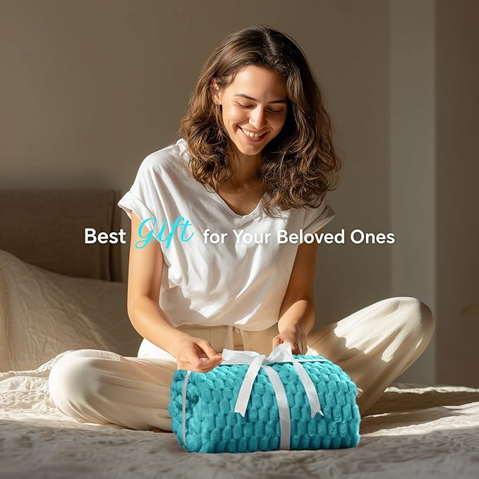 BEDELITE Fleece Twin Blanket for Couch & Bed - 3D Jacquard Decorative Teal Throw, Super Soft and Cozy Warm Fuzzy Blanket All Seasons Suitable, 60x80Inches