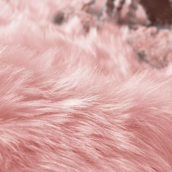 Goolela Pink Fluffy Fuzzy Rug for Girls Bedroom 3x5 Faux Fur Rug Furry Shag Bedside Carpet for Play Room Dorm Soft Plush Rectangle
