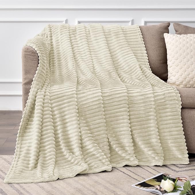 BEDELITE Fleece Throw Blanket for Couch – 3D Ribbed Jacquard Soft and Warm Decorative Fuzzy Blanket – Cozy, Fluffy, Plush Lightweight Beige Throw Blankets for Bed, Sofa, 50x60 inches