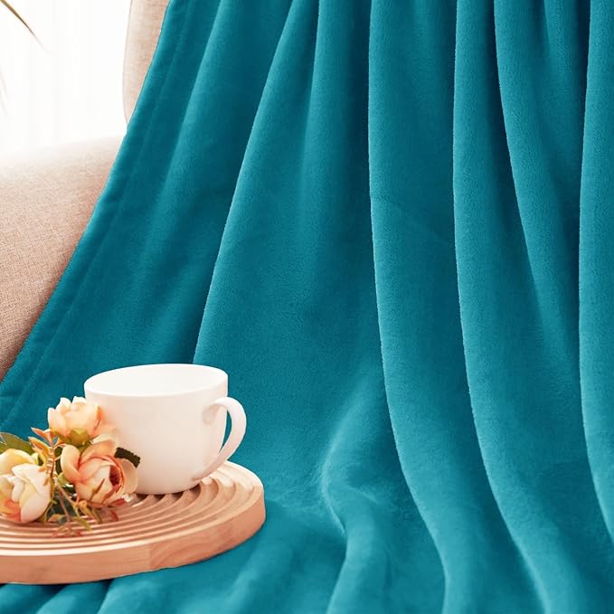 Exclusivo Mezcla Fleece Teal Throw Blanket for Couch, Sofa, Super Soft and Warm Blankets, All Season, Cozy, Plush, Lightweight, 50x60 Inches