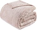 Exclusivo Mezcla Fleece King Size Blanket for Bed, 90x104 Inches Soft Cozy Jacquard Flannel Blankets, Lightweight Fuzzy Plush Warm for Women, Camel