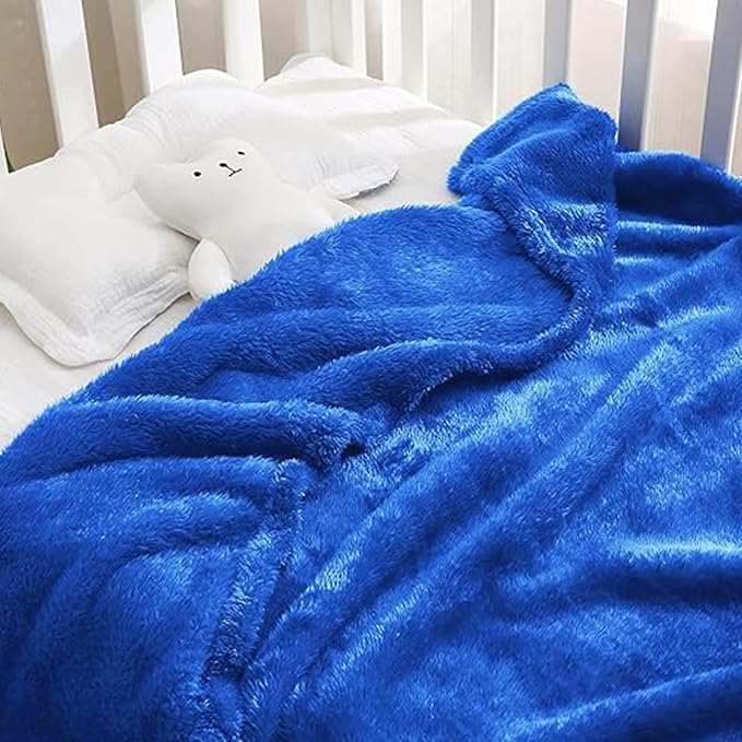 Exclusivo Mezcla Plush Fuzzy Fleece Throw Blanket, Super Soft, Fluffy and Warm Blankets for Couch, Bed, All Season Use (40x50 Inches, Cobalt Blue)
