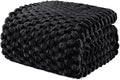 Exclusivo Mezcla Fleece Twin Blanket for Bed, Extra Large Fuzzy Black Bed Blankets, Soft Cozy Plush Sofa Throws for All Seasons, 90x66 Inches