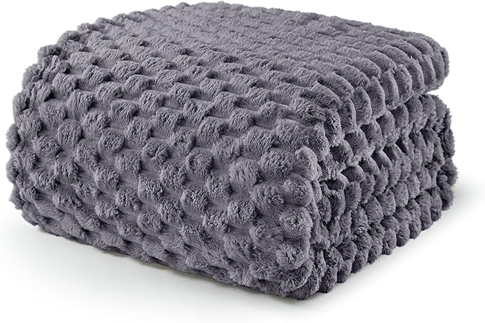 Exclusivo Mezcla Fleece King Blanket for Bed, Extra Large Fuzzy Dark Grey Bed Blankets, Soft Cozy Plush Sofa Throws for All Seasons, 90x104 Inches