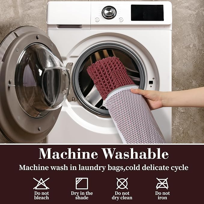 RESARE Waffle Bath Mat for Bathroom, Super Absorbent Bathroom Rugs Non Slip Machine Washable, Ultra Soft Quick Dry Boho Bath Rugs with Tassels for Floor, Upgraded Bordered Design, 17"x24" Dark Red