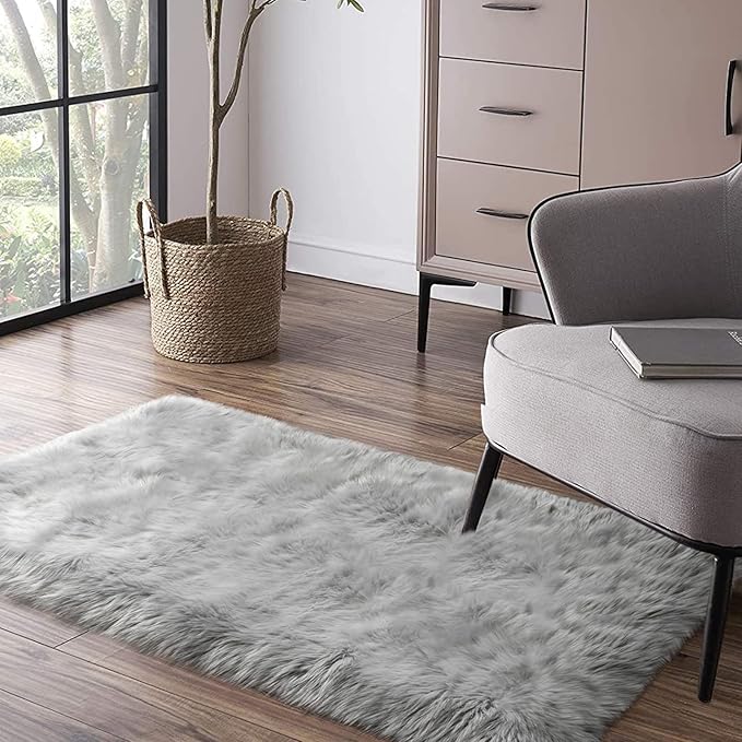 Faux Fur Rug, Grey Small Fluffy Rug for Sofa Chair Couch Cover 2x4 Feet, Gray Soft Fuzzy Shag Rug for Bedroom, Indoor Shaggy Plush Floor Carpets Luxury Home Decor for Bedside