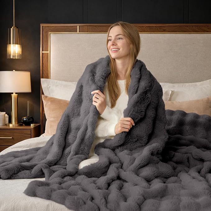 Cozy Bliss Faux Fur Bubble Throw for Couch, Fuzzy Soft Plush Thick Blanket for Sofa Bed Gift, 50x60 Inches Charcoal Grey