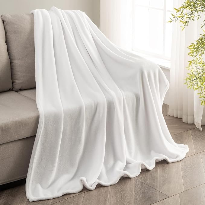 BEDELITE Fleece Blanket White Throw Blanket for Couch & Bed, Luxury Plush Cozy Fuzzy Blanket 50" x 70", Super Soft Warm Lightweight Fall Throw Blanket for Travel Camping