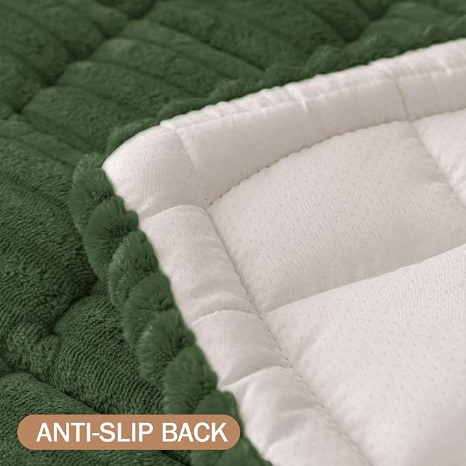 Smiry Couch Cover for Dogs Washable, Non Slip Fuzzy Pet Couch Covers for 3 Cushion Sofa Pet Friendly, Thick Soft Sofa Slipcovers Cushion Protector (Dark Green, 27.6" x 82.7")