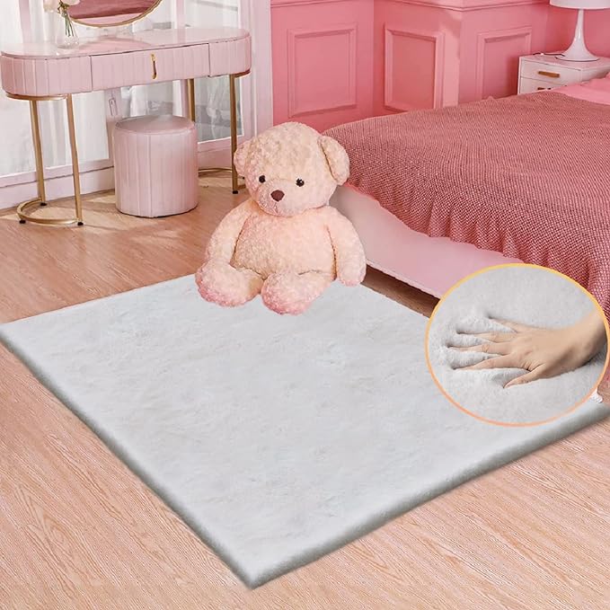ORINOVA Faux Fuzzy Washable Fur Area Rugs for Bedroom 3x5 Silver Gray Fluffy Rug for Living Room Cute Room Nursery Rug