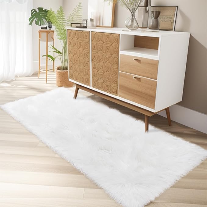 Ciicool Faux Fur Rug for Bedroom, White Fluffy Shag Rugs for Sofa Couch Seat Cushion, Washable Fuzzy Runner Thick Fur Area Rug Floor Carpets for Bedside Living Room, 2x6 Ft Rectangle
