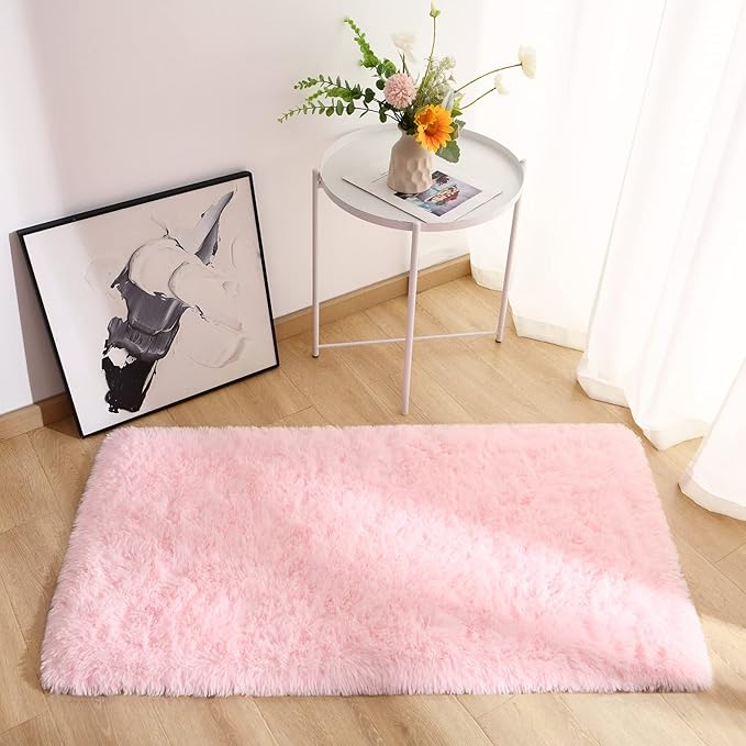 Chicrug Soft Runner Rug for Bedroom Living Room Plush Fluffy Rugs 2x4 Feet, Shag Furry Runner Rug Carpet Non Shedding for Nursery Children Kids Girls Room Home Decorative, Pink