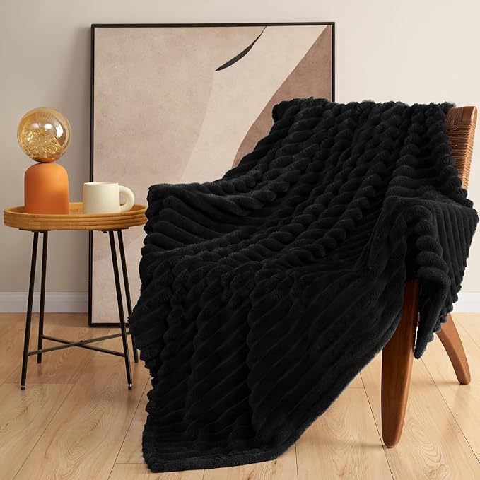HIMEET Black Ribbed King Size Blanket for Bed - 300GSM Lightweight Fleece Blanket for Men Women, Large Cozy Sofa Couch Bed Blankets Gifts, Striped Spring Home Room Decor, Black, 108x90 Inches