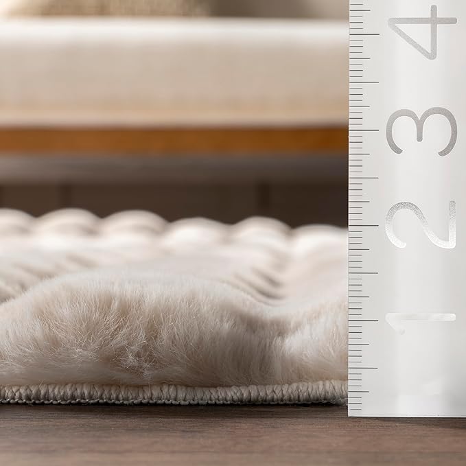 nuLOOM 7'6' x 9'6' Cozy Plush Area Rug, Machine Washable, Non-Slip, Soft Fluffy Shag Carpet for Living Room Bedroom Kids Room Nursery Home Decor, Jeni Beige