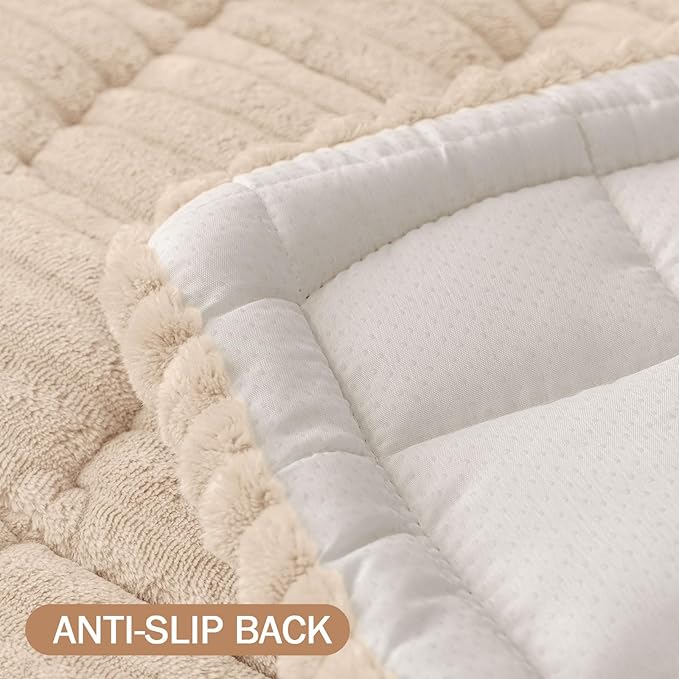 Smiry Couch Cover for Dogs Washable, Non Slip Fuzzy Pet Couch Covers for 3 Cushion Sofa Pet Friendly, Thick Soft Sofa Slipcovers Cushion Protector (Apricot, 27.6" x 47")