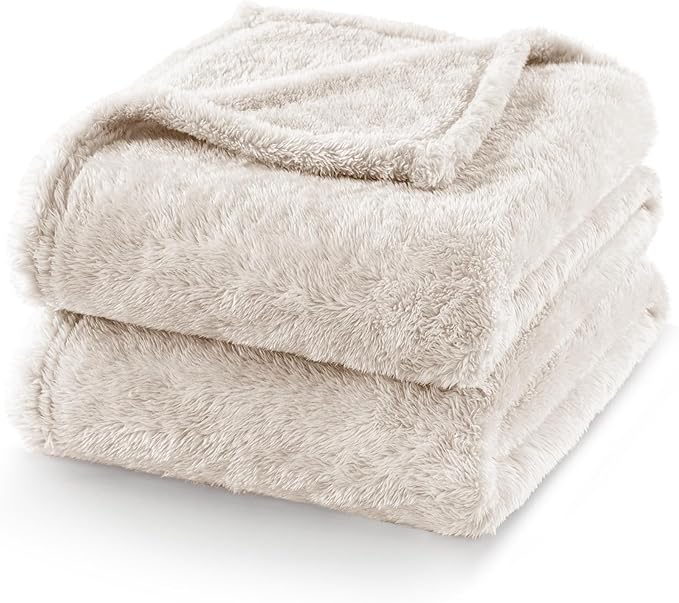 Exclusivo Mezcla Plush Fuzzy Fleece Bed Blanket Queen Size, Super Soft, Fluffy and Warm Blankets for Couch, Bed, All Season (Beige, 90x90 inches)