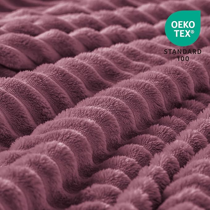 BEDELITE Fleece Blanket Twin Size – 3D Ribbed Jacquard Soft and Warm Decorative Fuzzy Blankets – Cozy, Fluffy, Plush Lightweight Throw Blankets for Couch, Bed, Sofa(Plum, 60x80 inches)