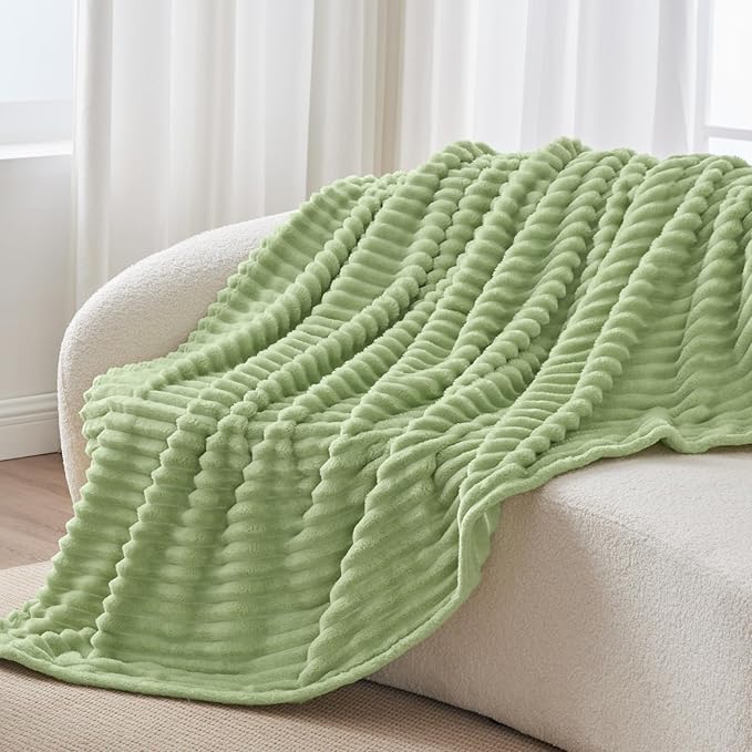 BEDELITE Twin Blanket for Couch & Bed, 300GSM Soft & Warm Fleece Blanket, Decorative and Giftable Striped Sage Green Blankets for Women, Men, 60"x80"