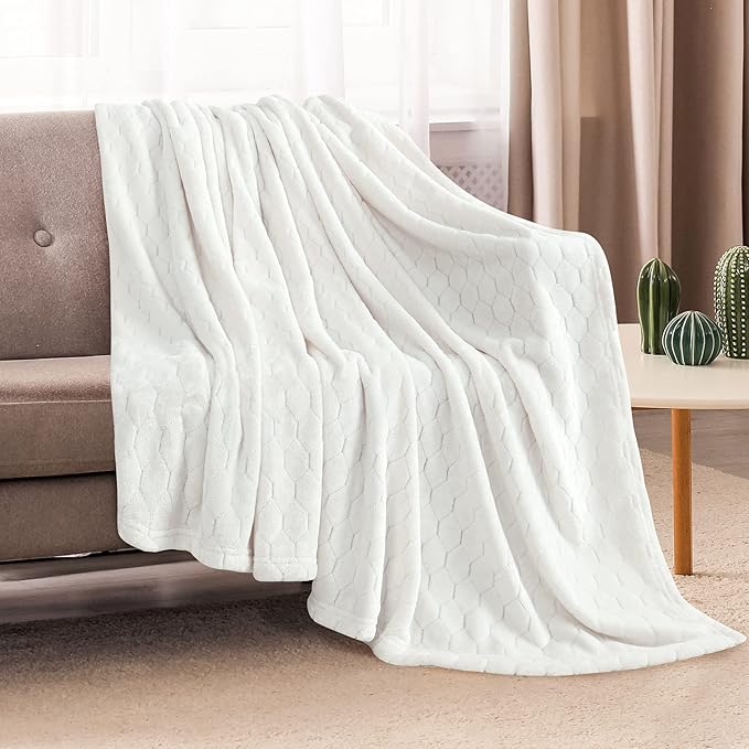 TOONOW Fleece Bed Blanket Queen Size 90x90 inches , Super Soft Fluffy Fuzzy Plush Blanket Geometric Pattern Cozy Microfiber Flannel Blankets for Couch, Bed, Sofa, Cream White