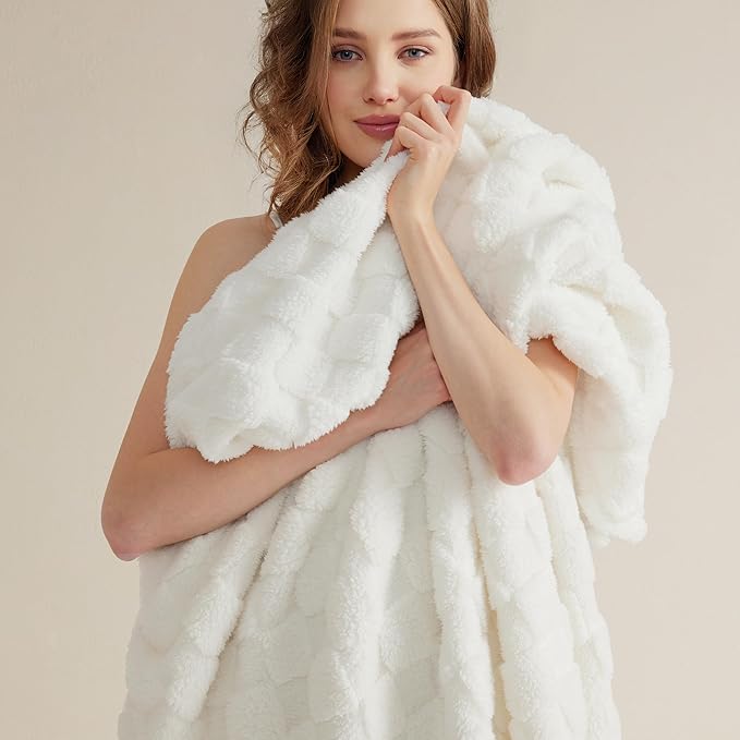 Bedsure GentleSoft Blankets Queen Size for Bed - Super Soft Cozy Blanket for Kids Girls, Large Fuzzy Fleece Throw for Bedroom Decor, White, 90x90 Inches