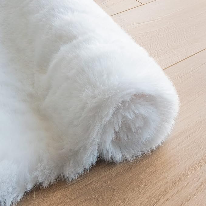 ORINOVA White Round Shag Rugs 6ft Faux Rabbit Washable Fur Area Rugs for Living Room Circle Fluffy Rugs for Bedroom Boho Rug Home Room Décor